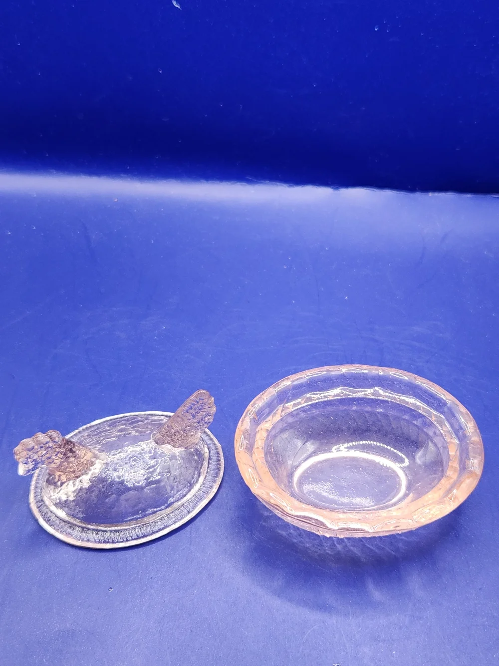 Peach Hen on Nest Mini Glass Salt Cellar Dish